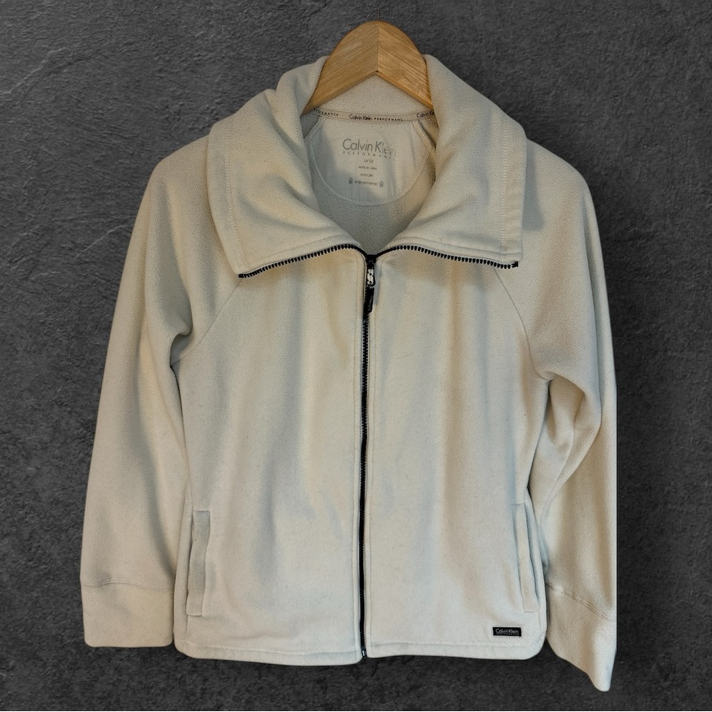 Calvin Klein Performance Fleece| White Size L | Pick 3 things under $10 for $18!